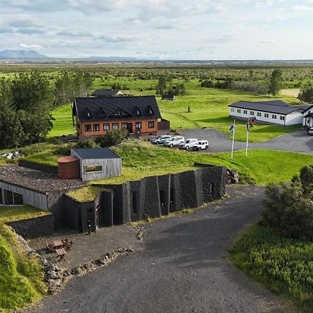 Hotel Leirubakki Bagian luar foto