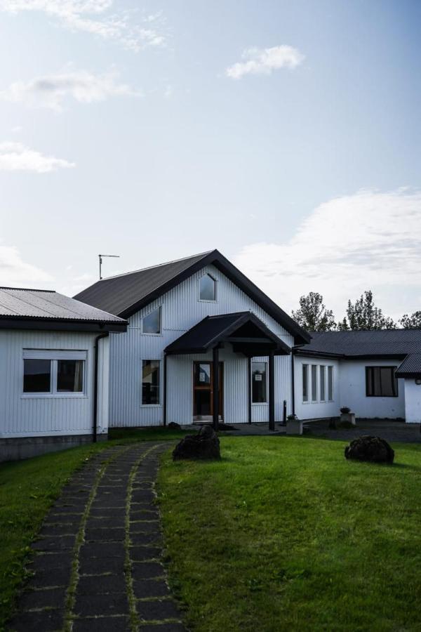 Hotel Leirubakki Bagian luar foto