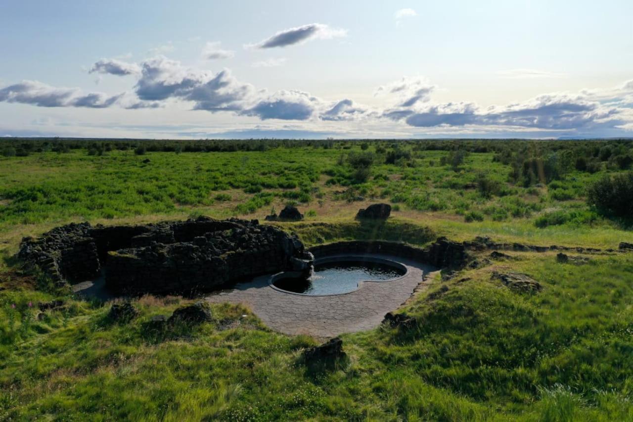 Hotel Leirubakki Bagian luar foto